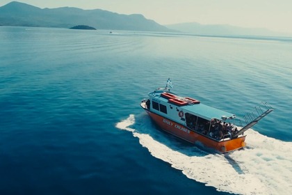 Charter Motorboat Ocean 14M Kamena Vourla