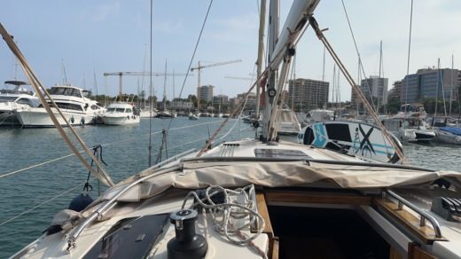 Palma de Majorque Sailboat Bavaria CRUISER 40S alt tag text