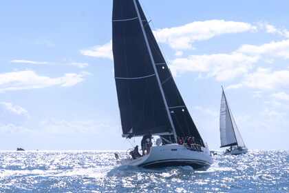 Hire Sailboat HANUNIA More 40 Castiglioncello