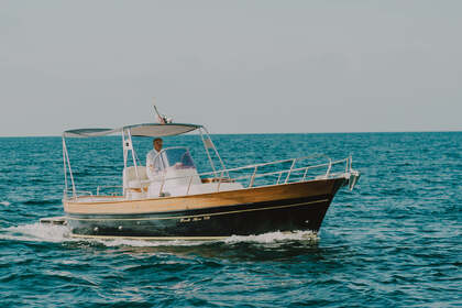 Miete Motorboot Fratelli Aprea 7,5 Open Cruise Ischia