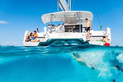 Charter Catamaran Lagoon 44 Mykonos