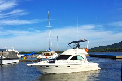 Rental Motorboat Ocean Voyager Ocean Guarujá