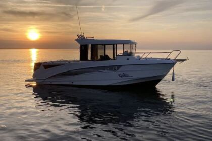 Location Bateau à moteur Beneteau Barracuda 8 Cabourg