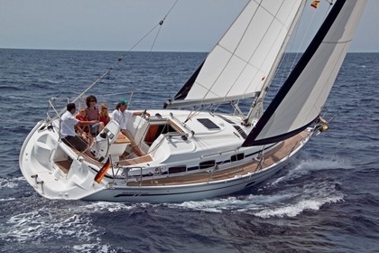 Verhuur Zeilboot BAVARIA 33' Cruiser Trogir