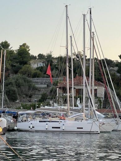 Šibenik Sailboat Dufour Dufour 390 Grand Large alt tag text