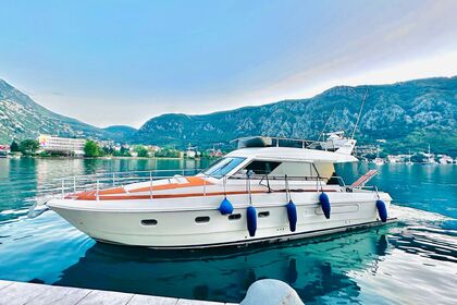 Rental Motor yacht Ferretti 39 Fly Vlorë