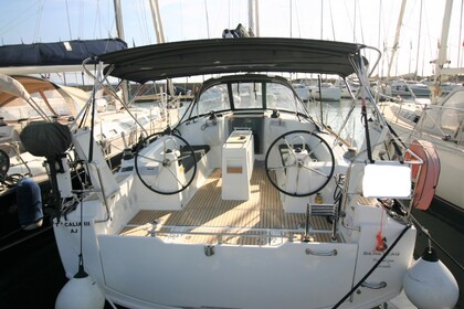 Verhuur Zeilboot Beneteau OCEANIS 45 (3 CAB) Toulon