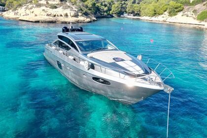 Noleggio Yacht a motore Pershing 62 Ibiza