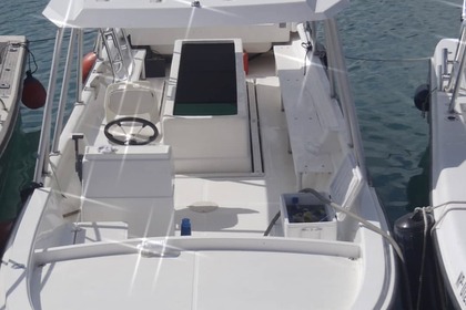 Rental Motorboat Eduardono 31.5ft Panga Nassau