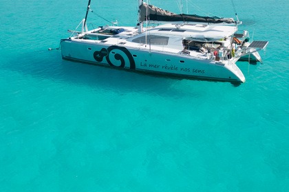 Charter Catamaran Dufour Nautitech custom Bora Bora