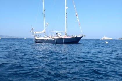 Rental Sailboat Chantier naval aixois Ketch Marigot