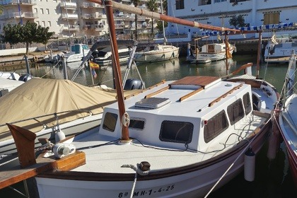 Czarter Łódź motorowa Justo saura Capeador 36 Roses