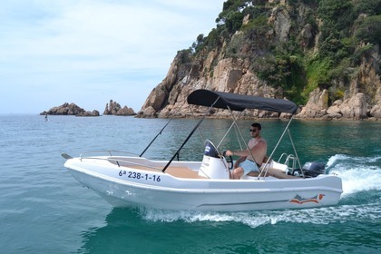 Rental Boat without license  Voraz 450 Open Blanes