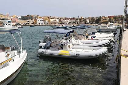 Noleggio Barca senza patente  Motonautica Vesuviana 5,2 metri Lampedusa