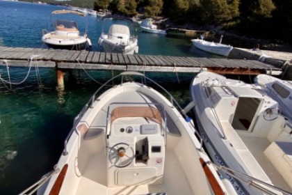 Rental Motorboat Intermarine 17 Mali Losinj