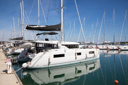 Rental Catamaran  Lagoon 46  Pomer
