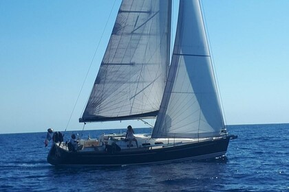 Rental Sailboat X-yachts X-40 Marseille
