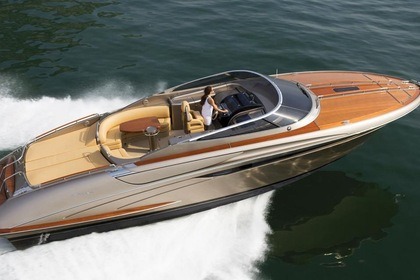 Hire Motorboat Riva Rivarama 44 Monaco