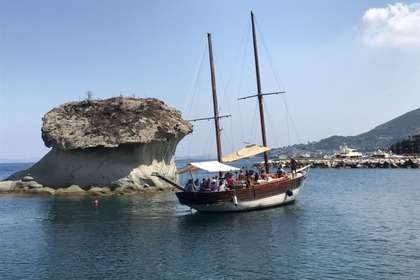 Noleggio Caicco Goletta 16 mt Ischia