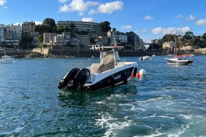 Charter Motorboat Wellcraft 252 FISHERMAN Saint-Malo