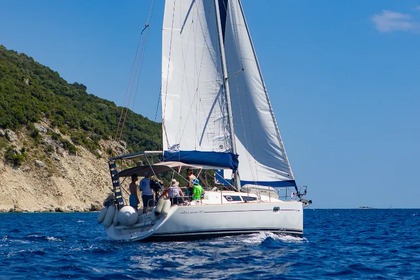 Miete Segelboot Jeanneau Sun Odiyssey 36i Lefkada