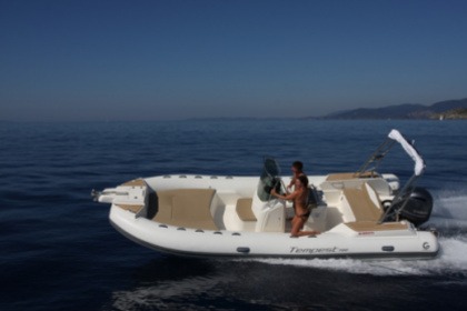 Location Semi-rigide CAPELLI Tempest 700 Bandol