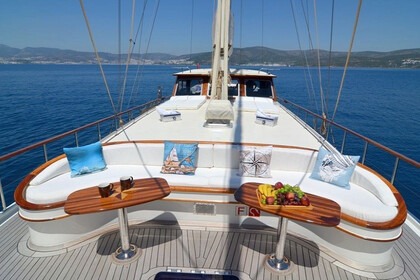 Hire Gulet Zorbas Gulet by Zar Bodrum