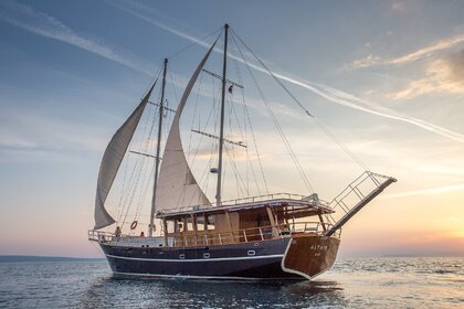 Charter Gulet Gulet Gulet Marina Nava