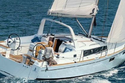 Ενοικίαση Ιστιοπλοϊκό σκάφος BENETEAU OCEANIS 38.1 Castiglioncello