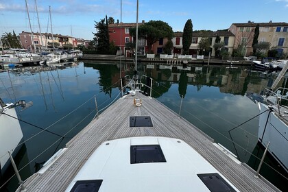 Hire Sailboat  Sense 50 Grimaud