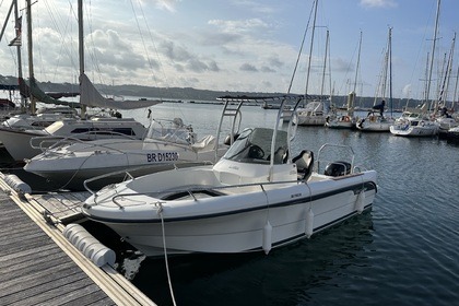 Rental Motorboat Ocqueteau ABACO 650 Brest