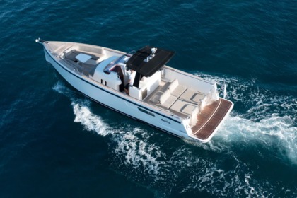 Noleggio Barca a motore Fjord FJORD 36 Golfe Juan