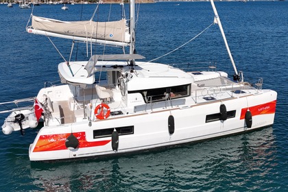 Rental Catamaran  Lagoon 40 Fethiye