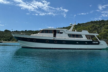 Charter Motorboat Nautico Azzurro Marotta Azzurro 19,70 Senigallia