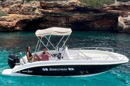 Hire Motorboat ORIZZONTI ANDROMEDA BLACK Cala d'Or