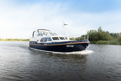 Verhuur Motorjacht Linssen Grand Sturdy 500 Variotop Sneek