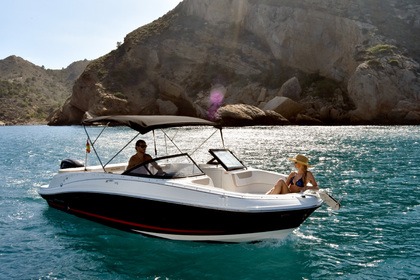 Charter Motorboat Bayliner VR6 OB Altea