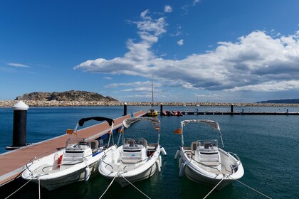 Charter Boat without licence  Jeanneau Cap Camarat 4.7 Cc L'Estartit