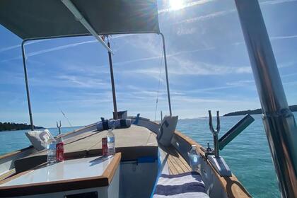 Verhuur Motorboot C.N.Sandre 2000 Barquette Provencal Juan les Pins