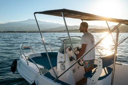 Rental Motorboat Blumax 19 Pro Blumax 19 Pro Giardini Naxos