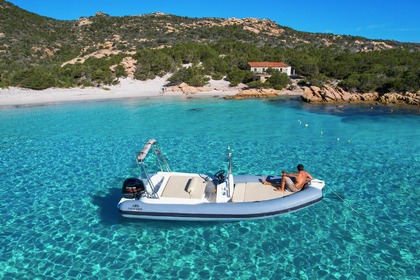 Hire Boat without licence  B.B Spargi 40/60 La Maddalena