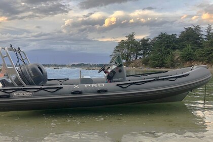 Charter RIB 3d Tender XPRO Larmor-Baden