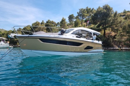 Czarter Jacht luksusowy Sealine Sealine C390 Kaštela