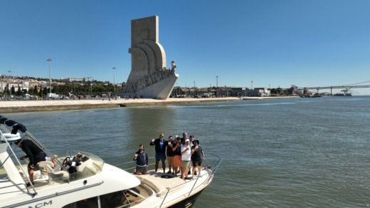 Cascais Motorboat Acm Acm Excellence 38 alt tag text