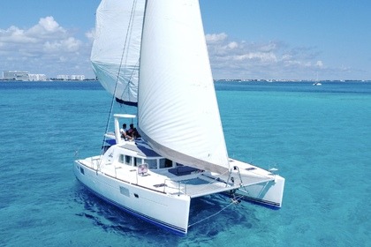 Hire Catamaran Lagoon Lagoon 440 Cancún