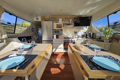 Location Bateau à moteur S.P.B.I. sas vision 3 Capestang