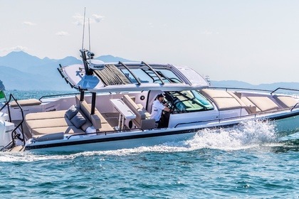 Rental Motorboat Axopar 37 T-Top Empuriabrava