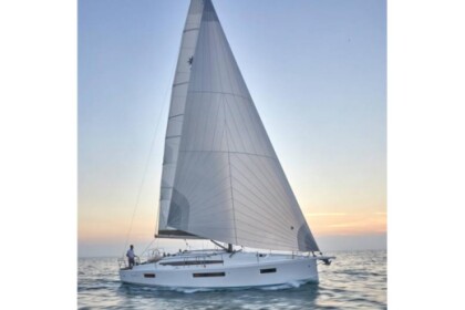 Charter Sailboat Jeanneau Sun Odyssey 410 Skopelos