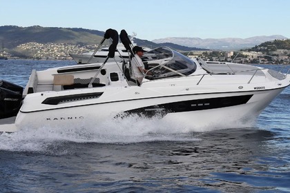 Charter Motorboat KARNIC SL901 Monopoli