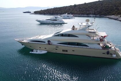 Чартер Моторная яхта Custom Built Lux Motor Yacht Стамбул